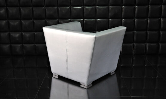 ekskluzywny fotel panelowy srebrny wynajem