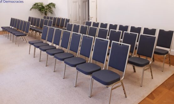 krzesla vivero tapicerowane konferencyjne wynajem wypoyczalnia amadeo