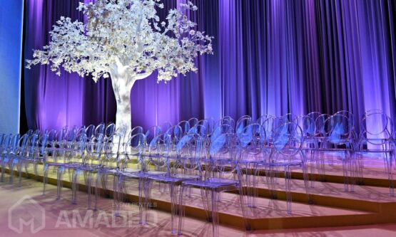 luksusowe krzesla przezroczyste wynajem na eventy gale konferencje bankiety wypozyczalnia amadeo warszawa