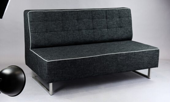 sofa pure tapicerowana czarna eventowa trzyosobowa wynajem 2