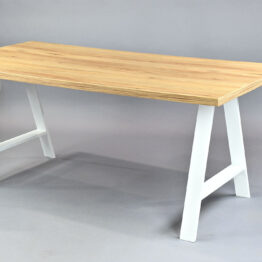 stol rustykalny drewniany aries white oak wynajem